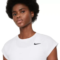 Nike Court Dri-FIT Victory Tennisshirt -Sportarten Kleidung Geschäft A 2823702 NB4